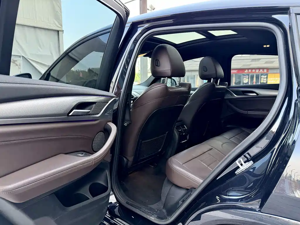 BMW X4 2020 — фото 12