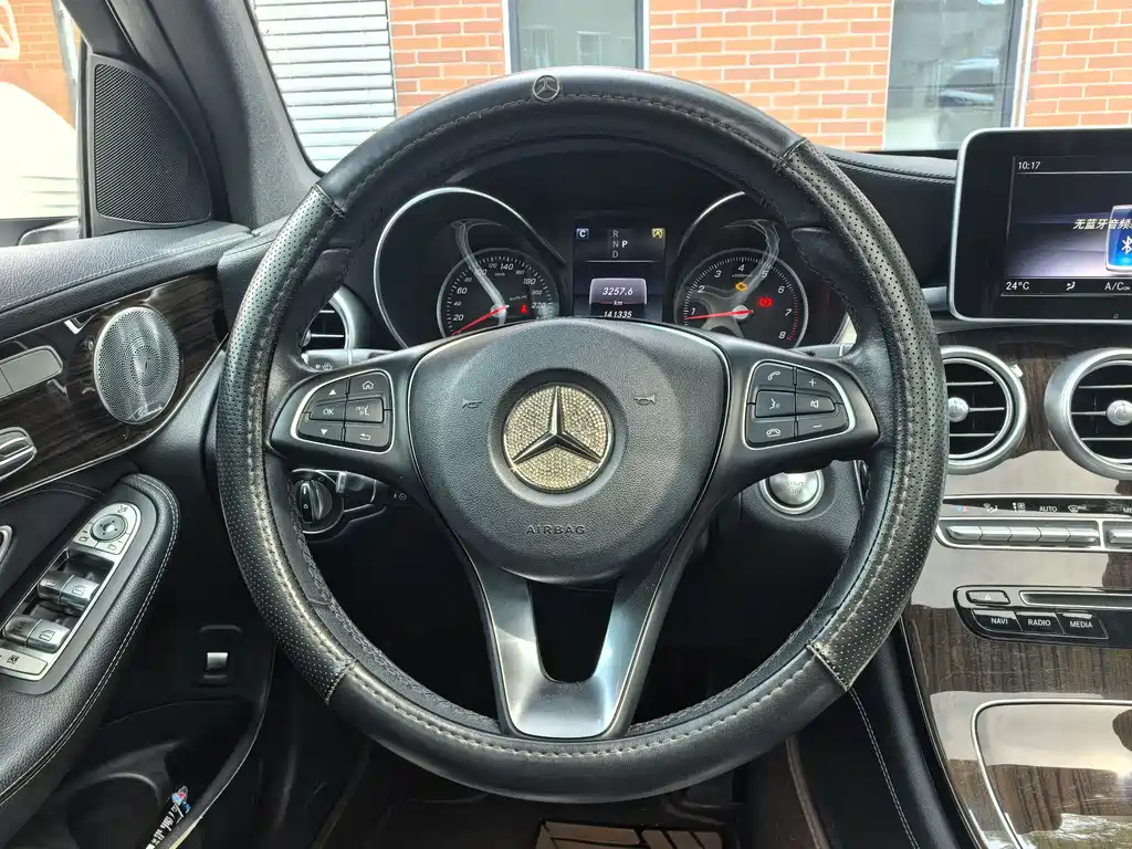 Mercedes-Benz GLC 2019 — фото 11