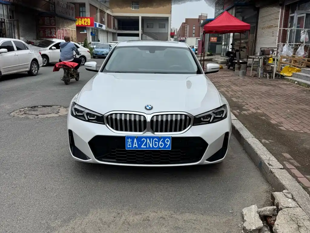 BMW 3 Series 2023