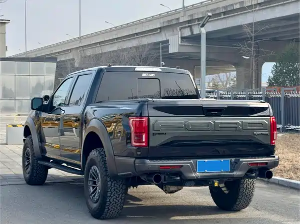 Ford F-150 Raptor 2019