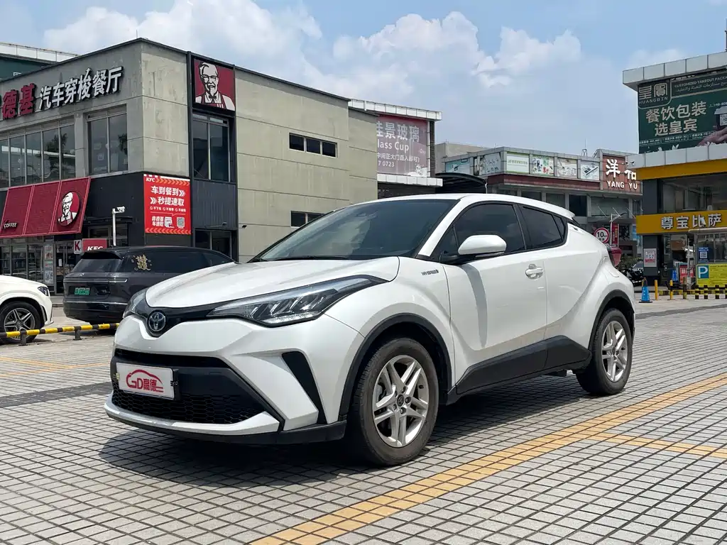 Toyota C-HR 2023
