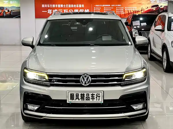 Volkswagen Tiguan L 2019