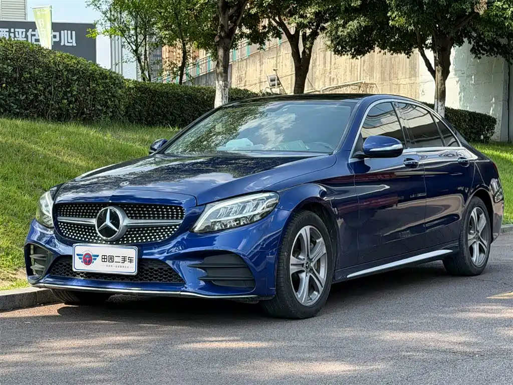 Mercedes-Benz C-Class 2020