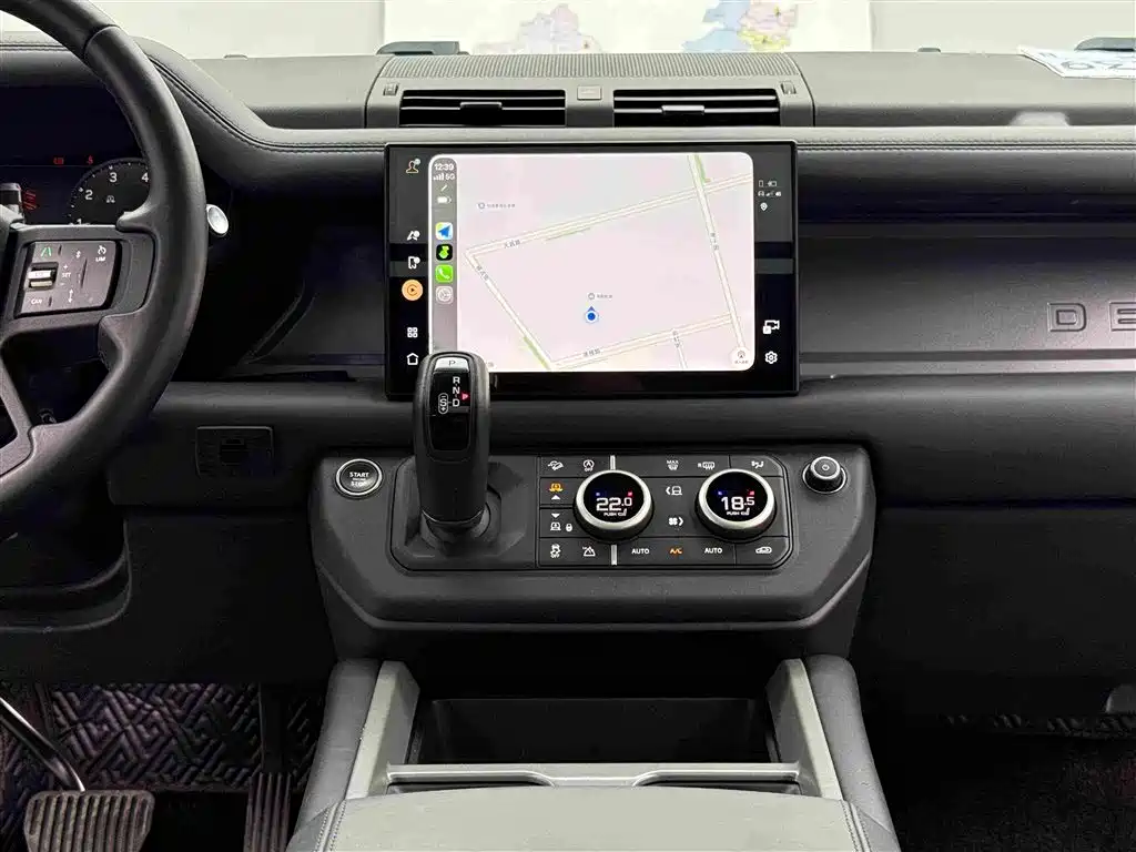 Land Rover Defender 2025 — фото 12