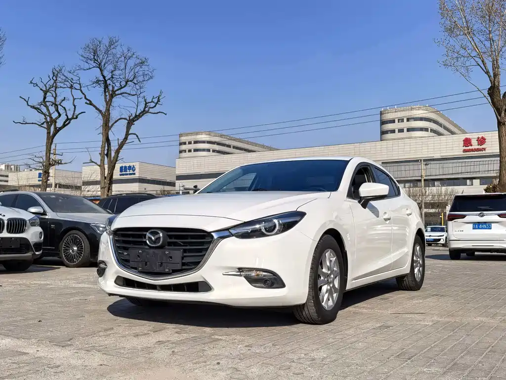 Mazda 3 Axela 2019