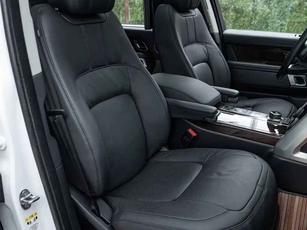 Land Rover Range Rover 2020 — фото 16