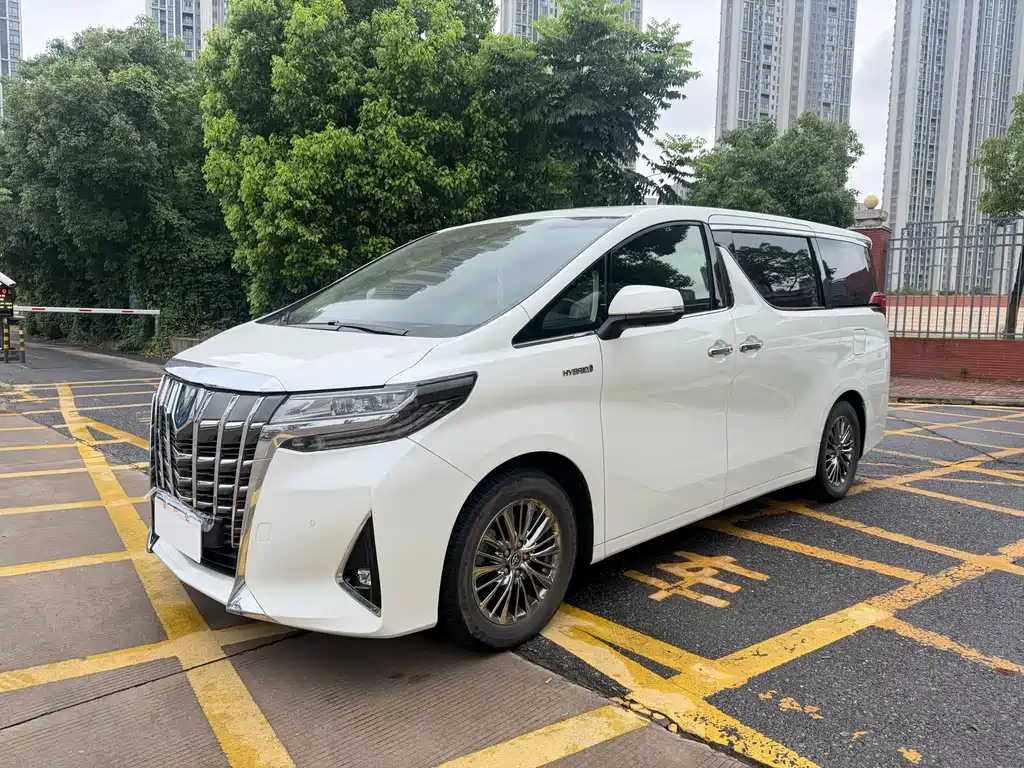 Toyota Alphard 2022