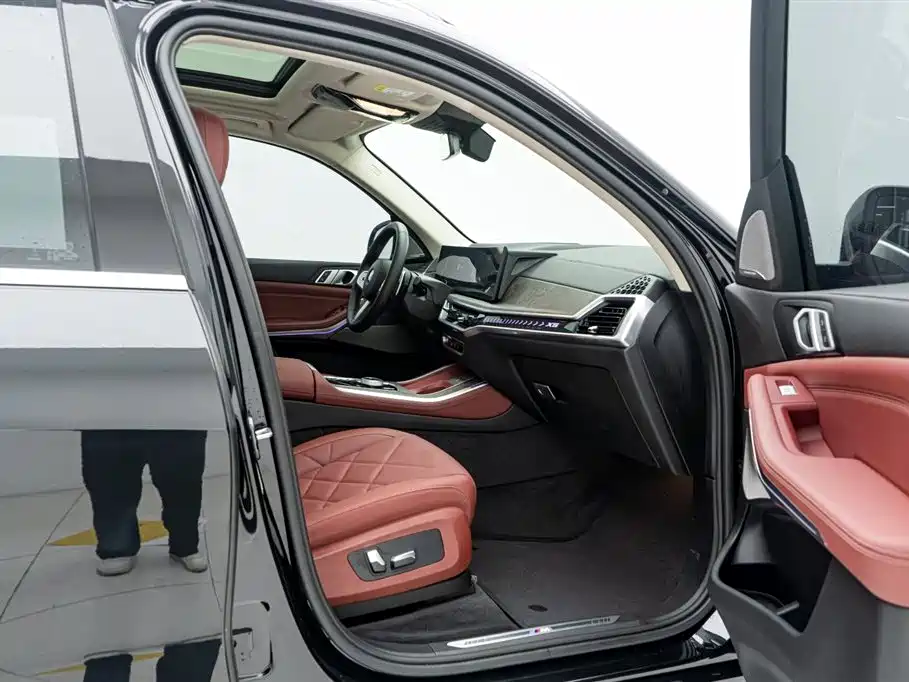 BMW X5 2024 — фото 16