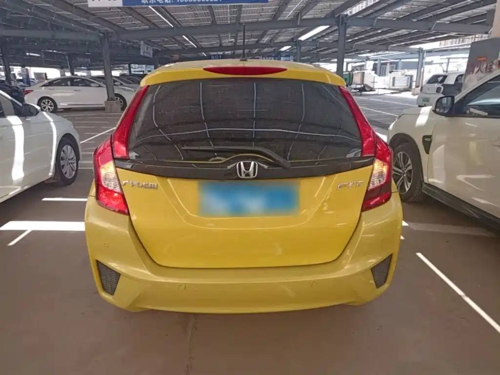 Honda Fit 2018 — фото 6