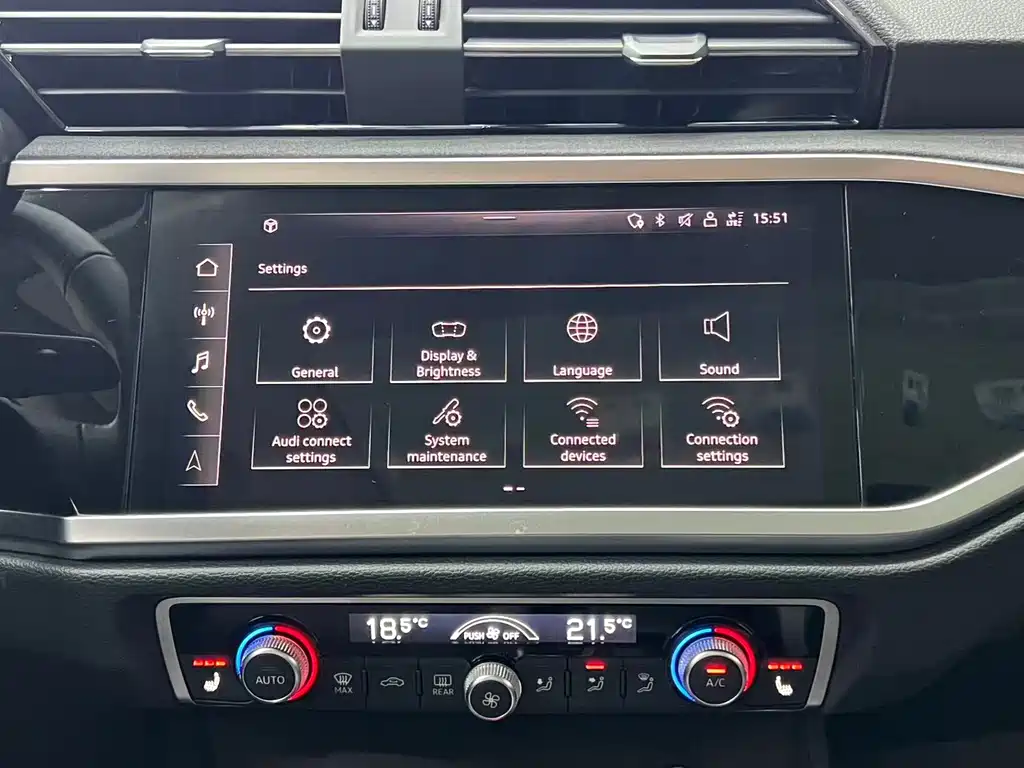 Audi Q3 2023 — фото 11