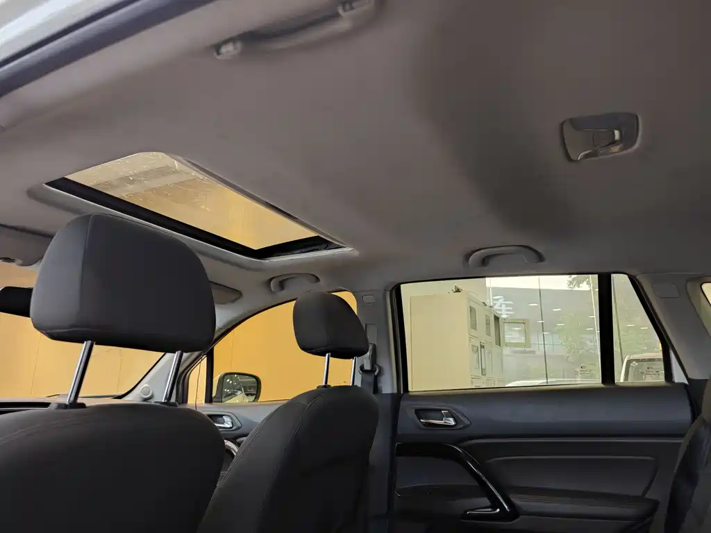 GAC Motor Trumpchi GS4 2015 — фото 23