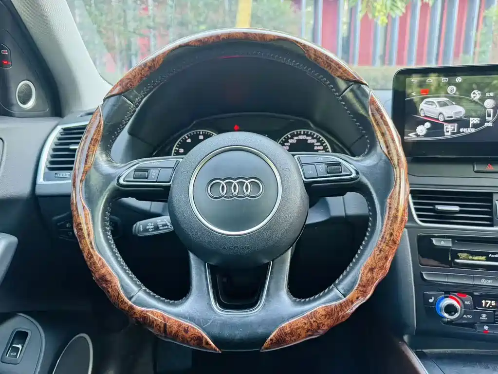 Audi Q5 2017 — фото 9