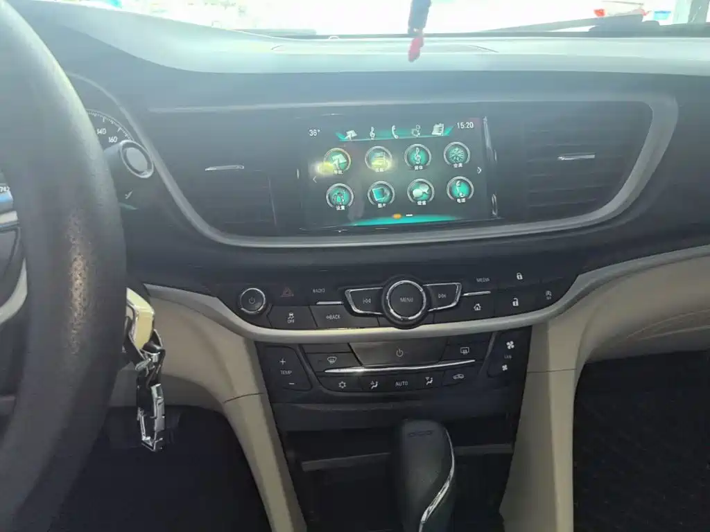 Buick Excelle GT 2019 — фото 13