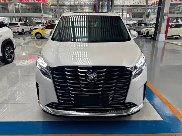 Buick GL8 2023