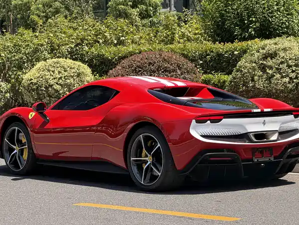 Ferrari 296 2024