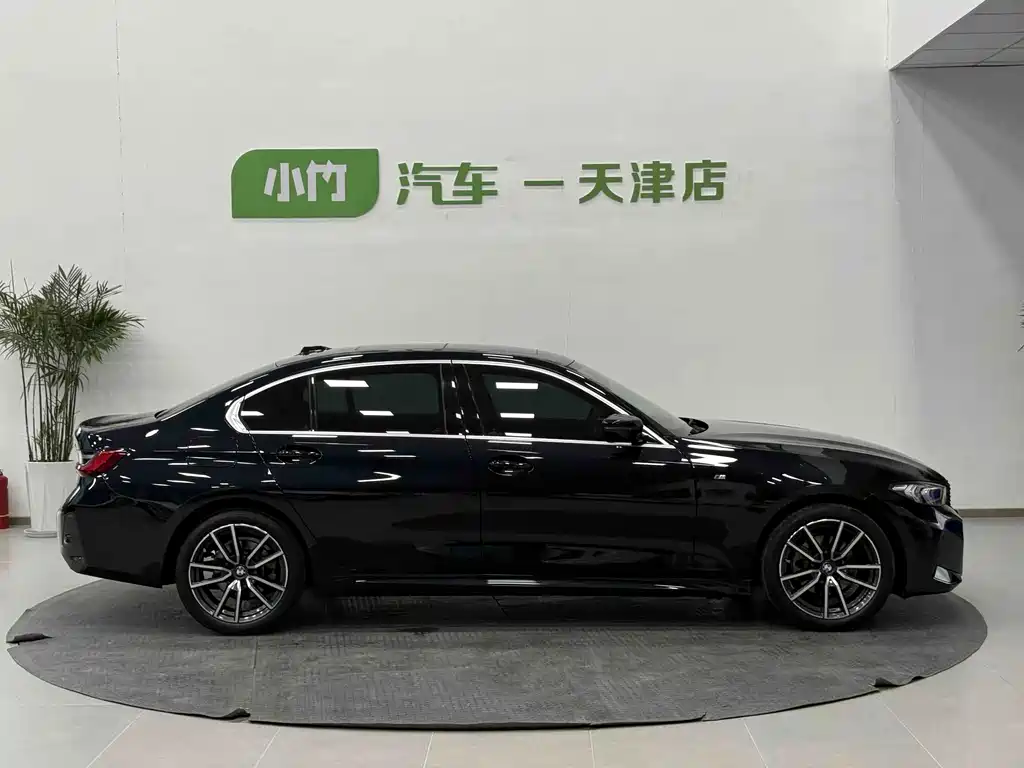 BMW 3 Series 2023