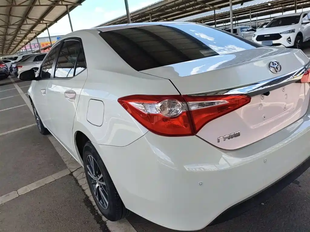 Toyota Levin 2015 — фото 5
