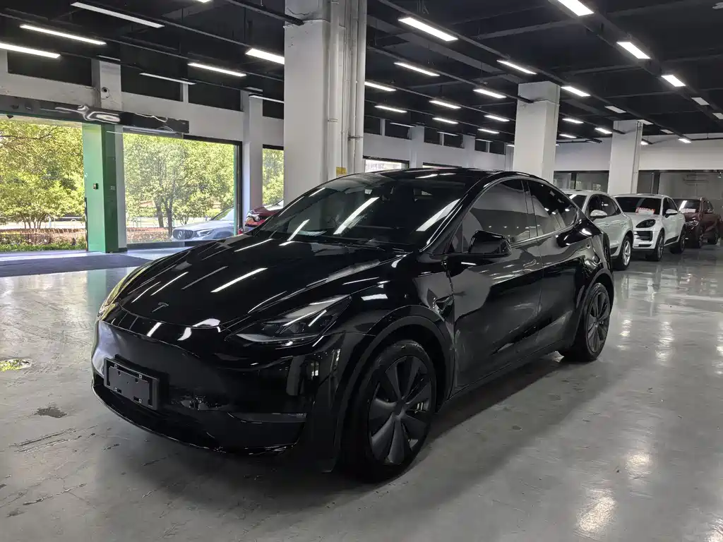Tesla Model Y 2022 — фото 1