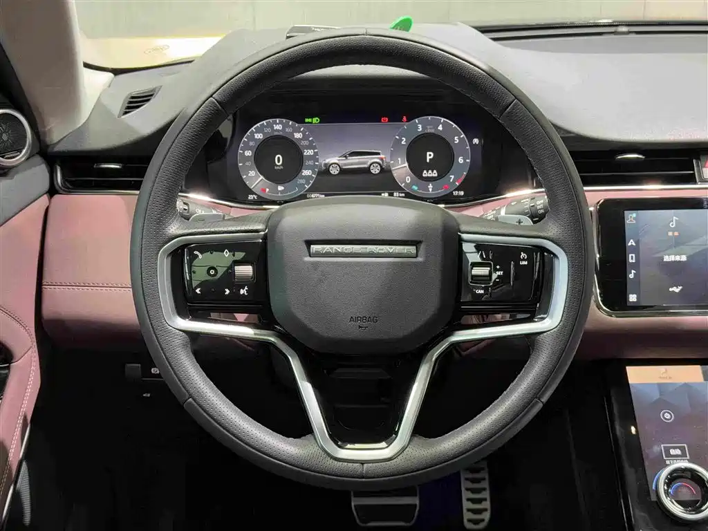 Land Rover Evoque 2024 — фото 11