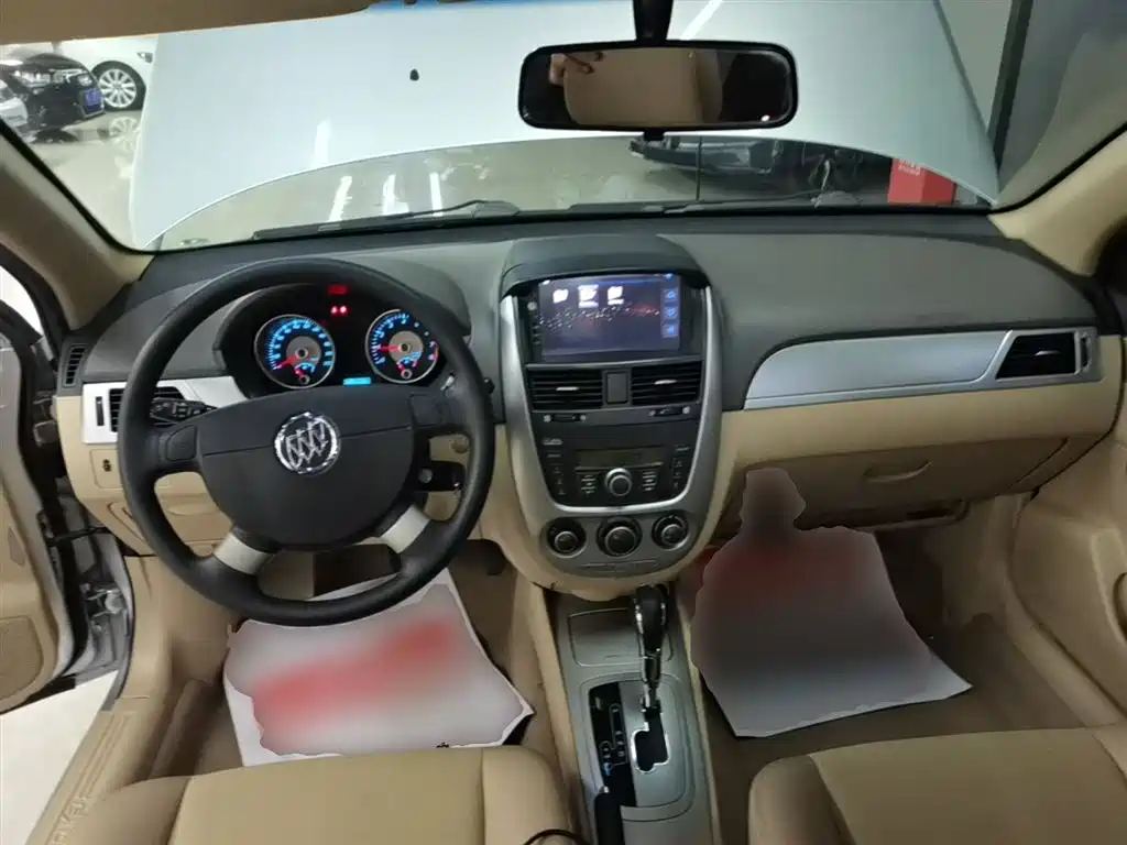 Buick Excelle 2014 — фото 10