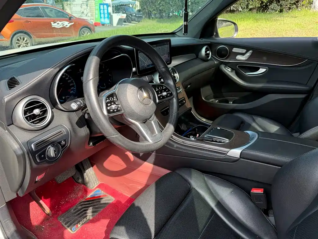 Mercedes-Benz GLC 2020