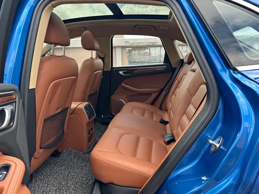 Zotye SR9 2017 — фото 15