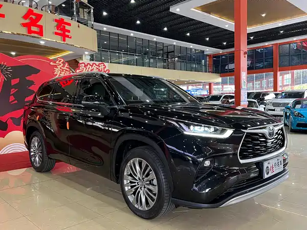Toyota Highlander 2022