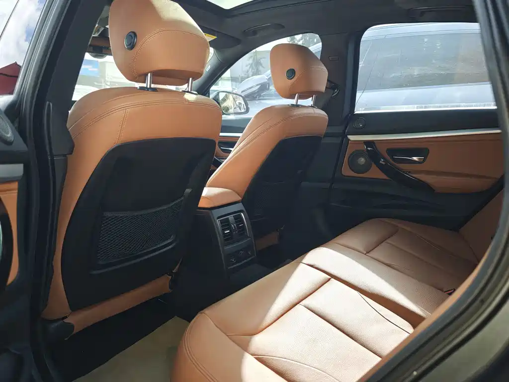 BMW 3 Series GT 2020 — фото 11