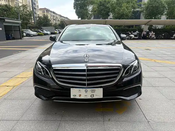Mercedes-Benz E-Class 2019