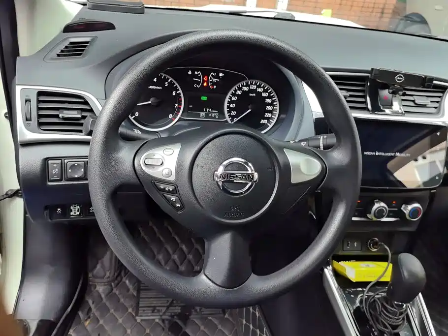 Nissan Sylphy 2020 — фото 15