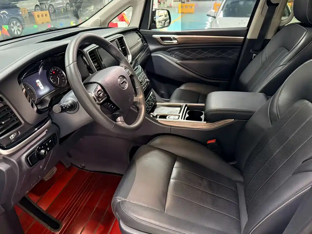 GAC Motor Trumpchi M8 2020 — фото 5