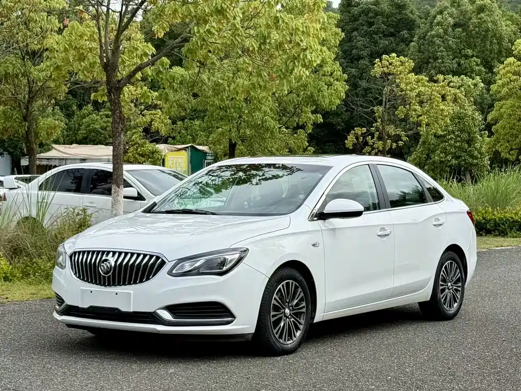 Buick Excelle 2016