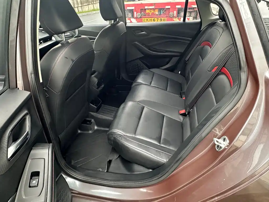 MG 5 2022