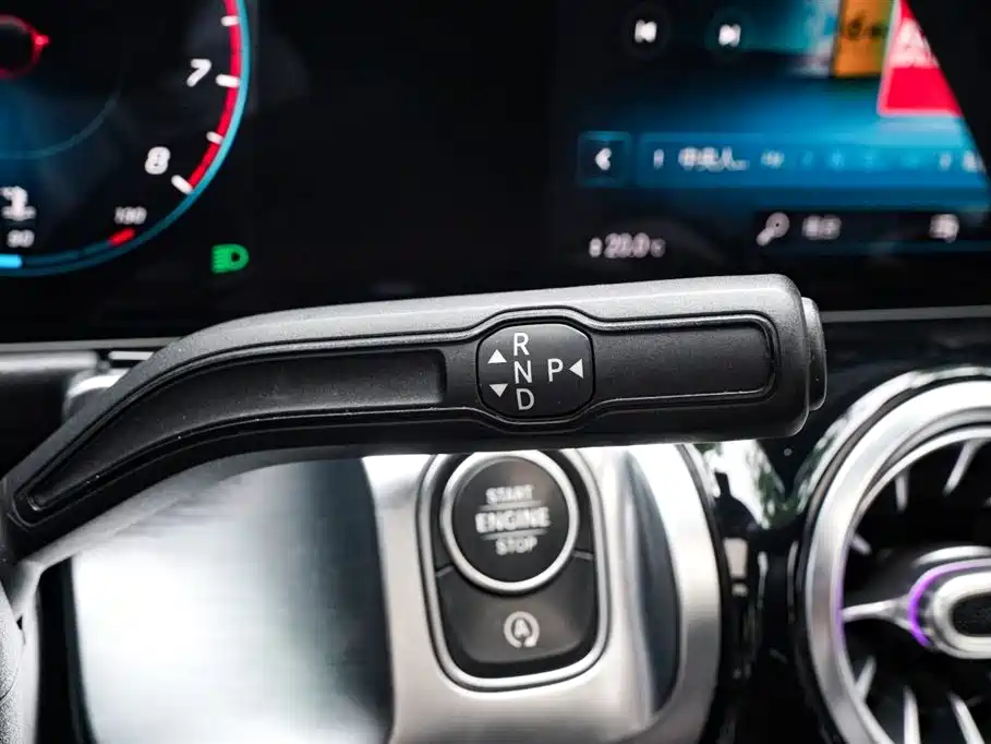 Mercedes-Benz GLB 2021 — фото 11