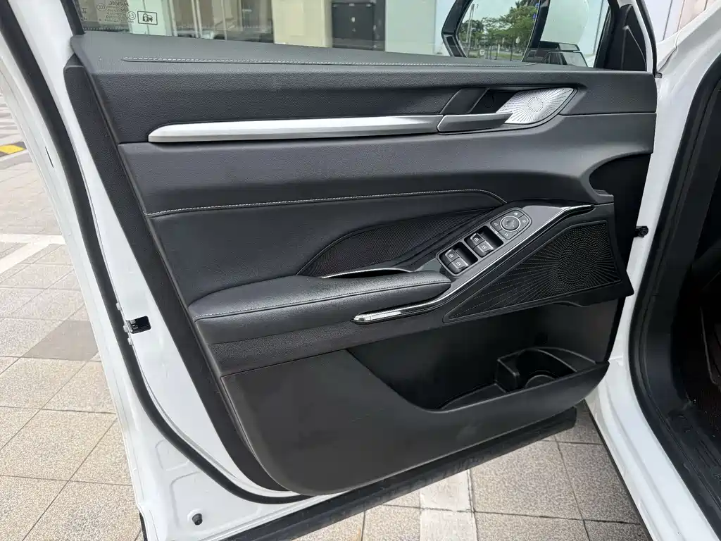 Haval H6 2023 — фото 10
