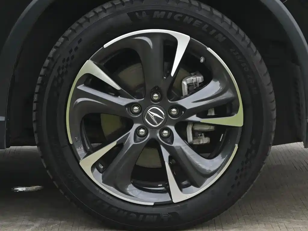 Acura CDX 2019 — фото 40