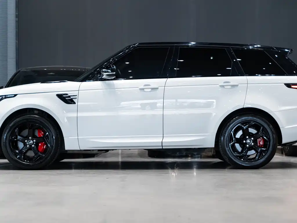 Land Rover Sport PHEV 2019 — фото 3