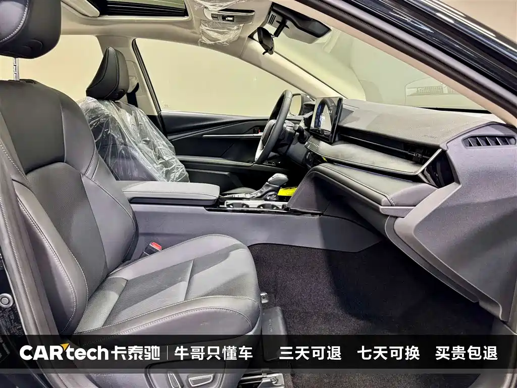 Toyota Camry 2026 — фото 20