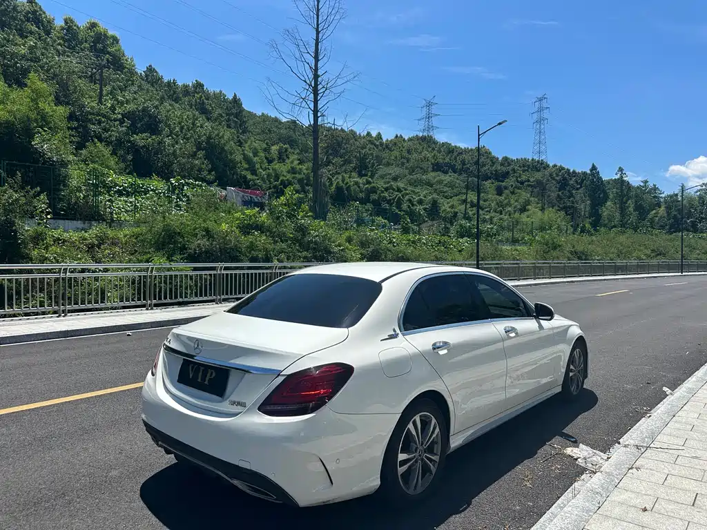 Mercedes-Benz C-Class 2020