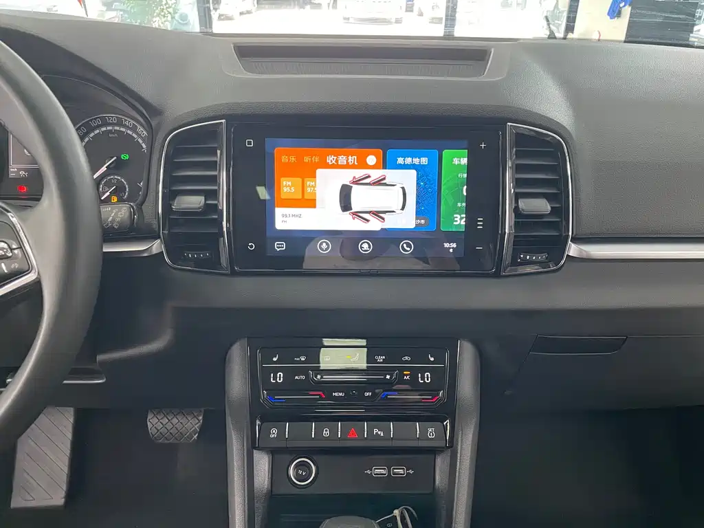 Skoda Korok 2021 — фото 10