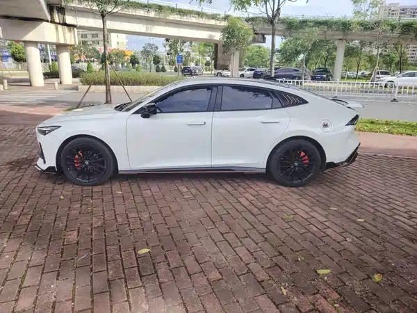 Changan UNI-V 2023