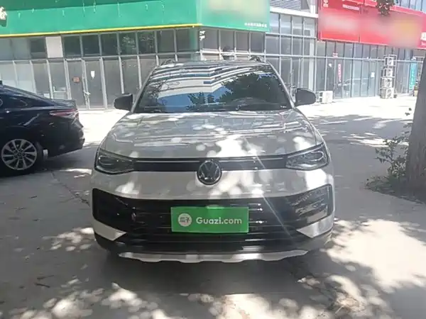 Volkswagen Tharu 2025