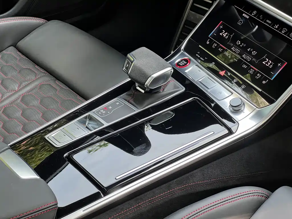 Audi RS 7 2025 — фото 20