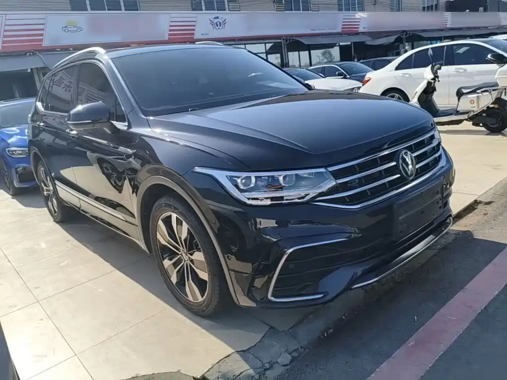 Volkswagen Tiguan L 2024