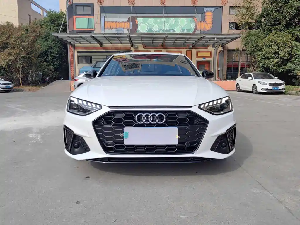 Audi A4L 2023