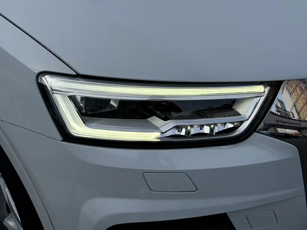 Audi Q3 2018 — фото 15