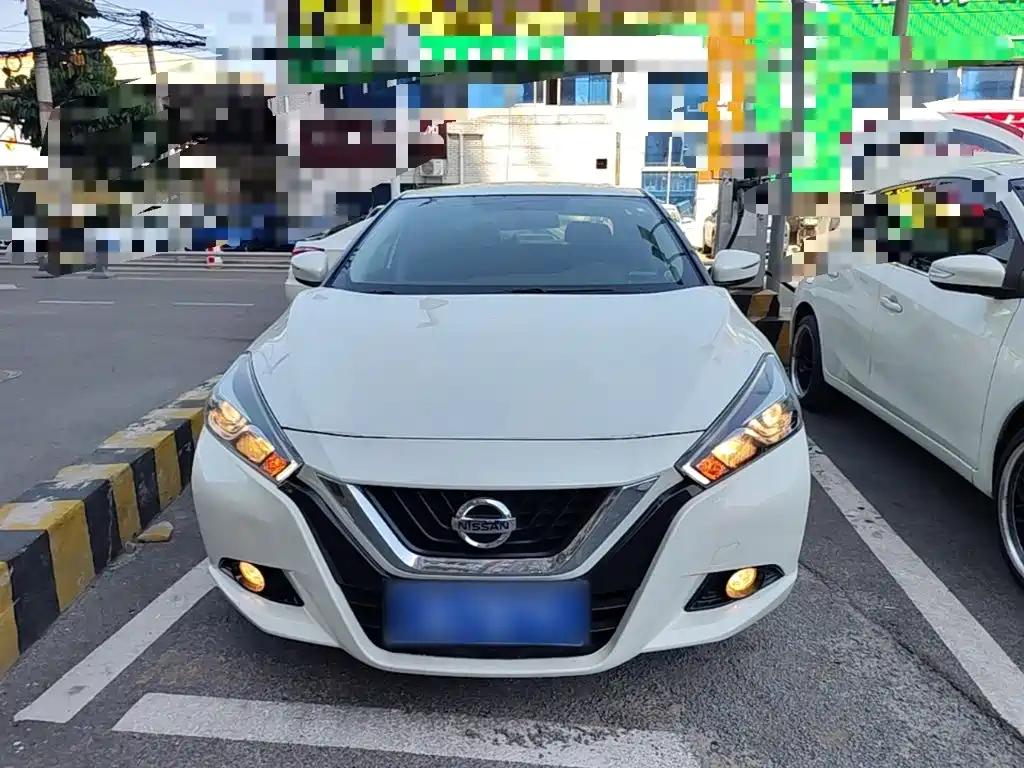 Nissan Bluebird 2016