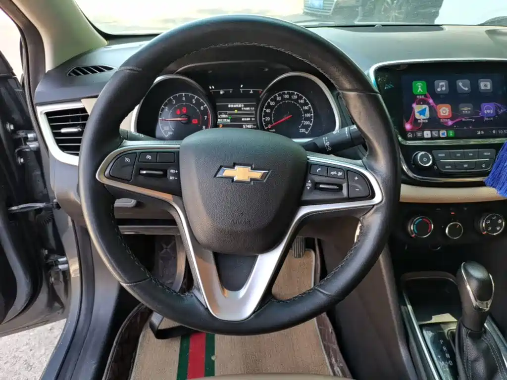 Chevrolet Cruze 2022 — фото 11