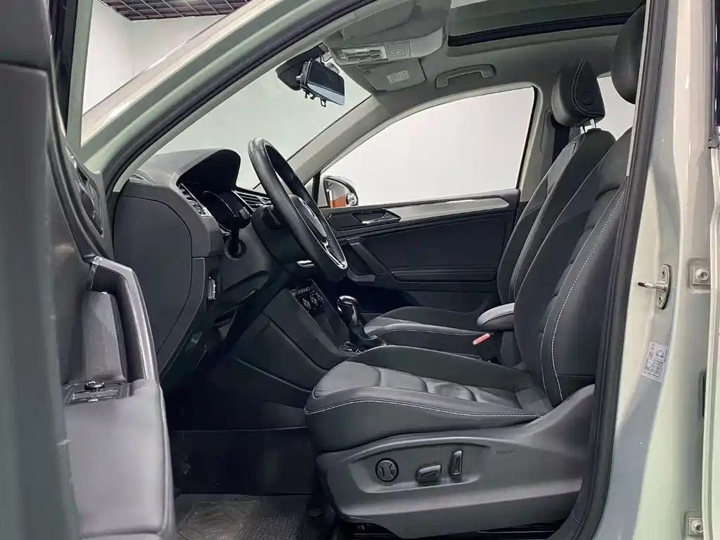 Volkswagen Tiguan L 2020