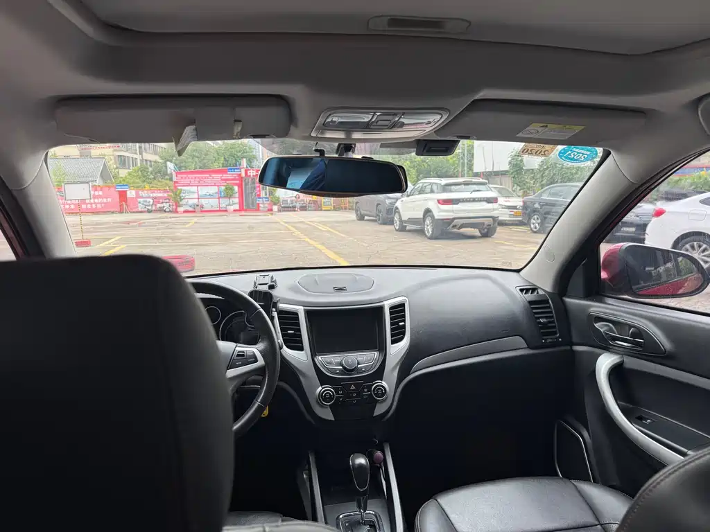 Changan CS35 2016